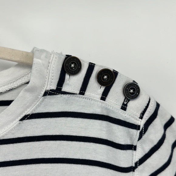 LRL Black&White Striped Short Sleeve T-Shirt Left Shoulder Button Detail Sz XL - Picture 3 of 10